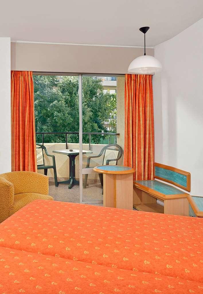 Apart-hotel Sol Puerto Marina 3*